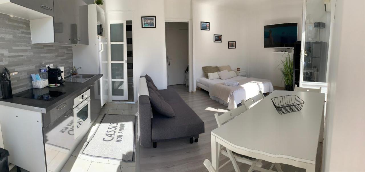 Au Coeur Du Village Joli Studio Cassis Eksteriør bilde